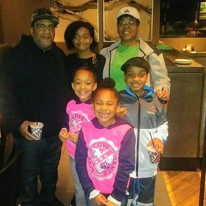 Meet your Posher, Hiram